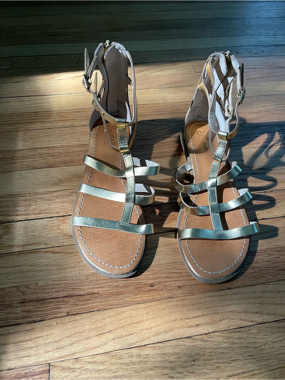 Anthropologie Seychelles Dalea Gold   Metallic Strappy Flat Sandals NEW size 6 - Picture 12 of 13